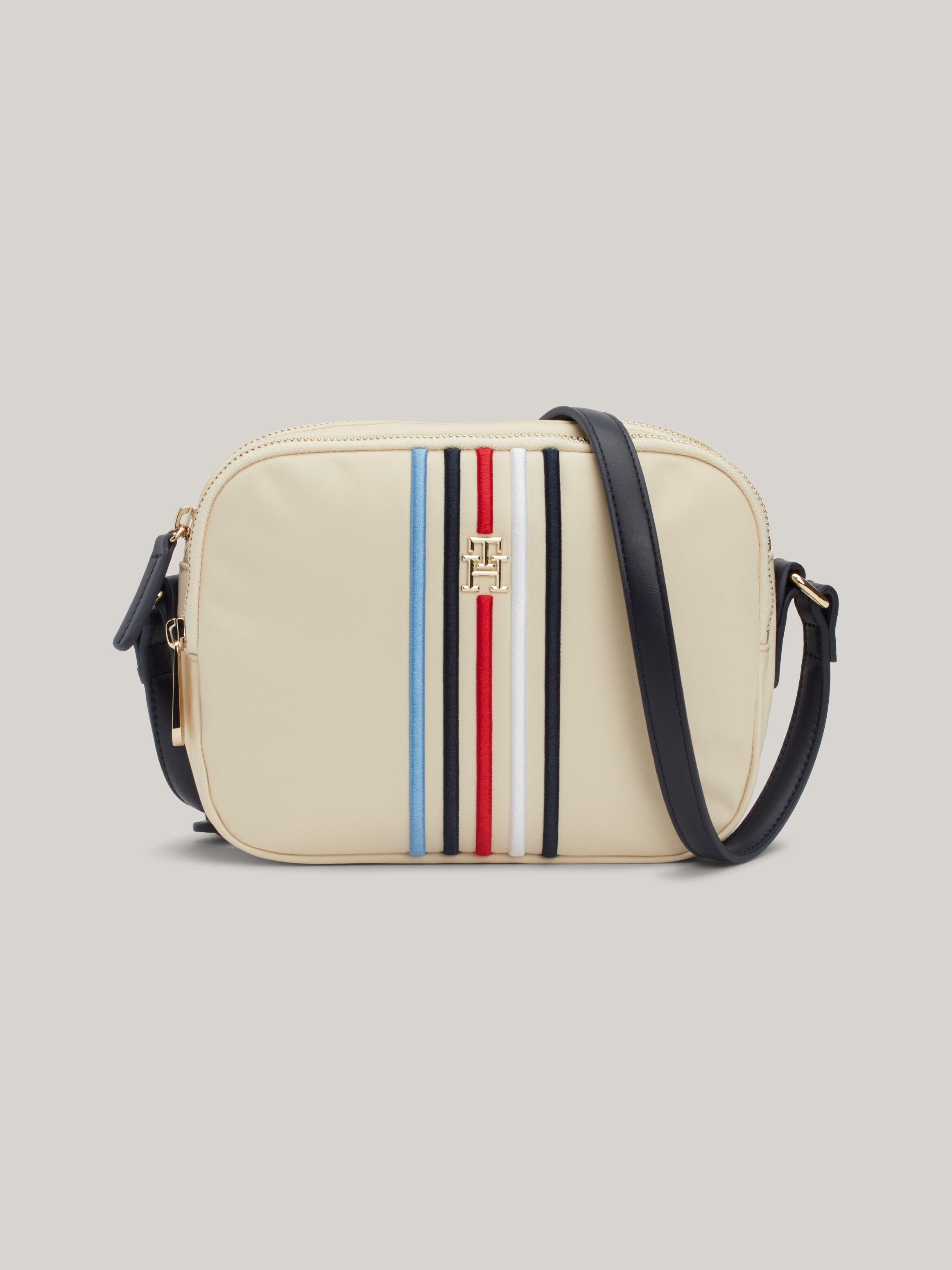 tommy hilfiger handbags for ladies