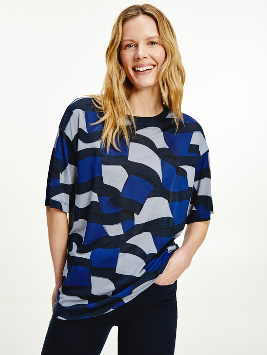 Icon Motion Flag Relaxed Top Icon Motion Flag Relaxed Top