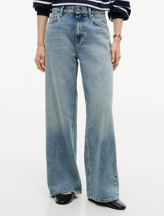 Nola Low Rise Wide Leg Jeans