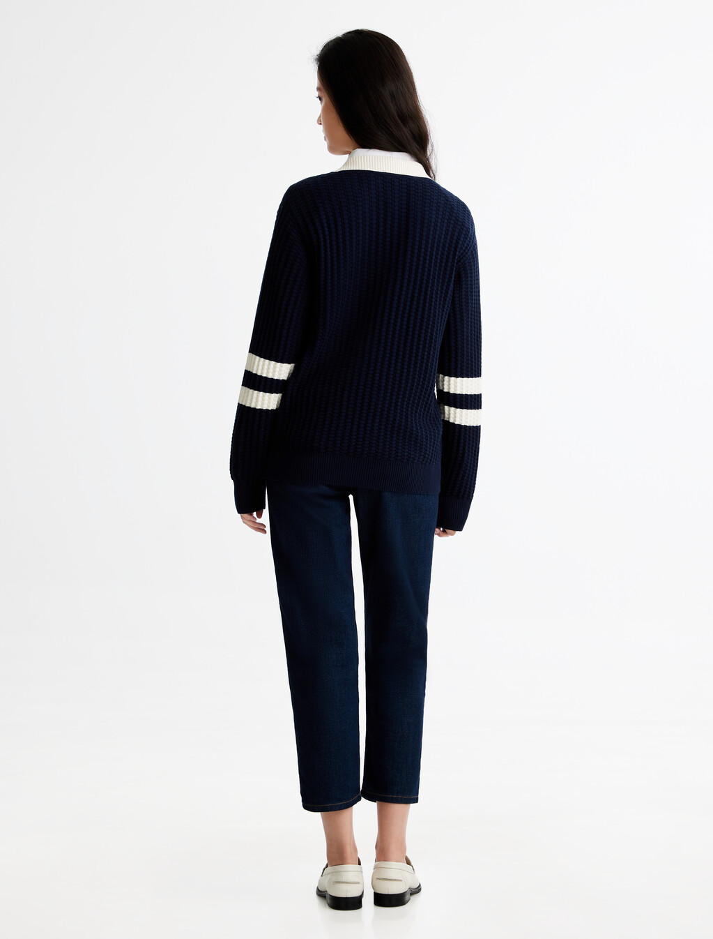 Graphic V Neck Sweater, Dark Night Navy, hi-res