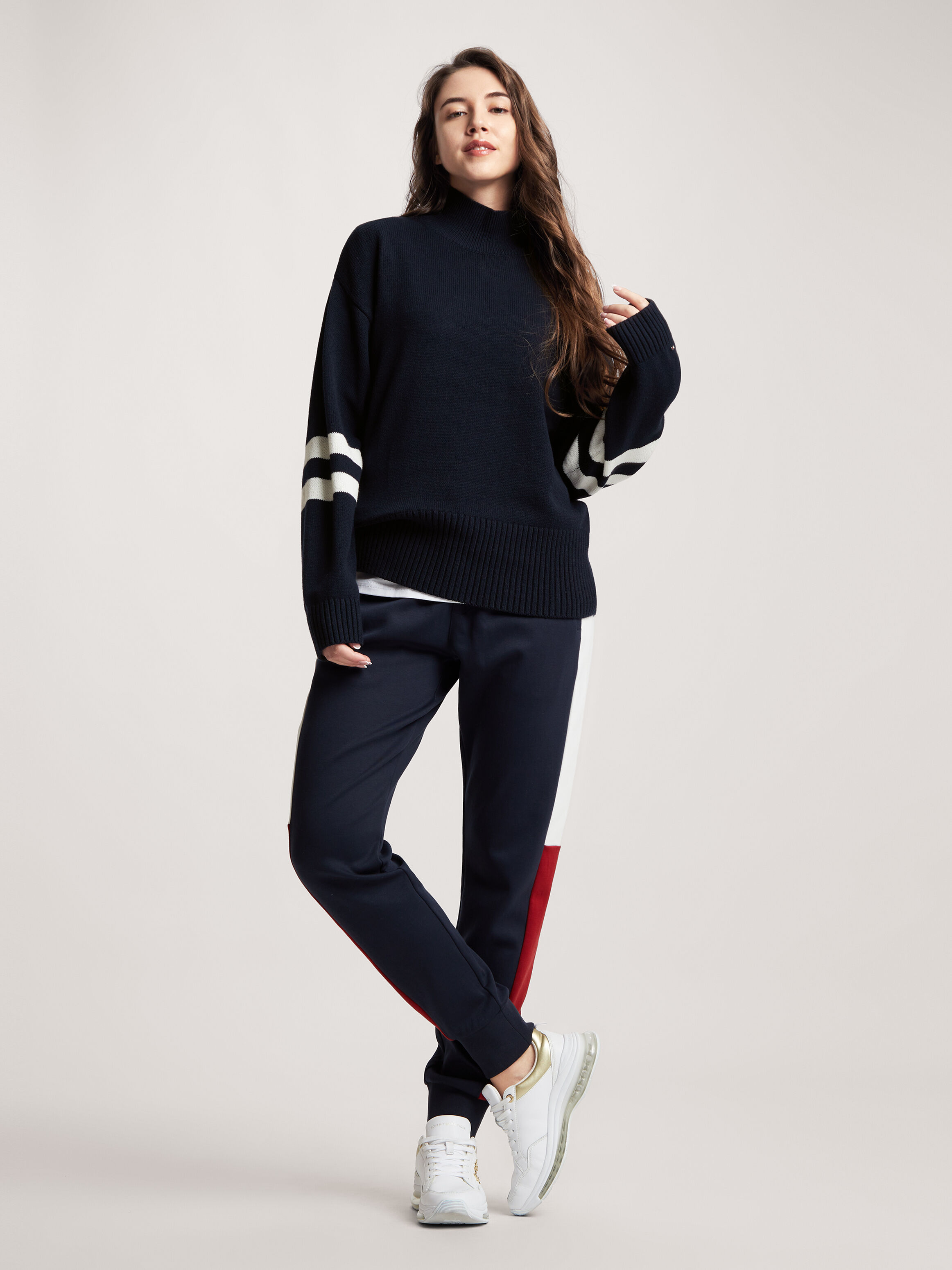 Tommy icons deals mock neck sweater