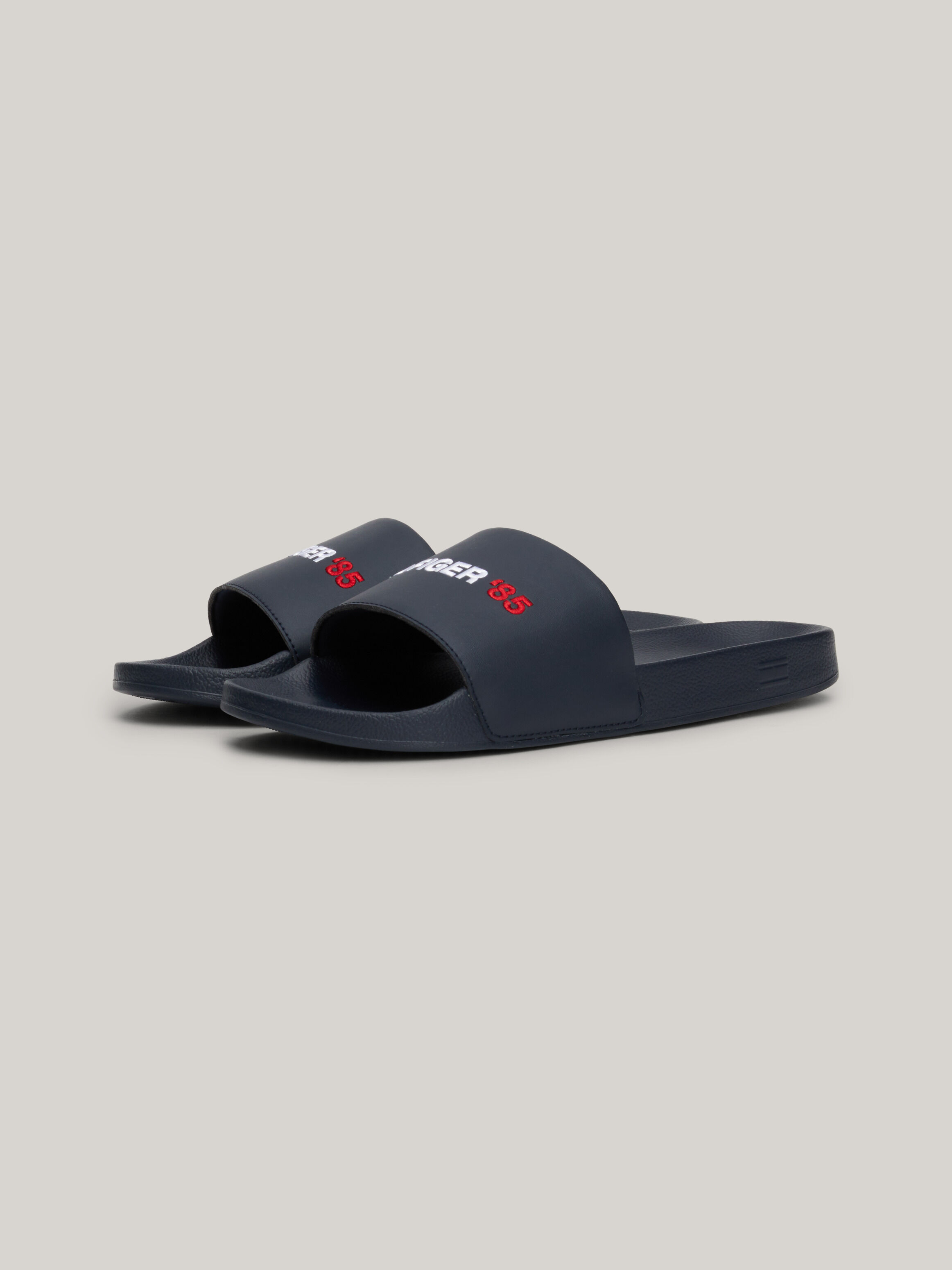 Mens tommy hilfiger sliders sale on sale