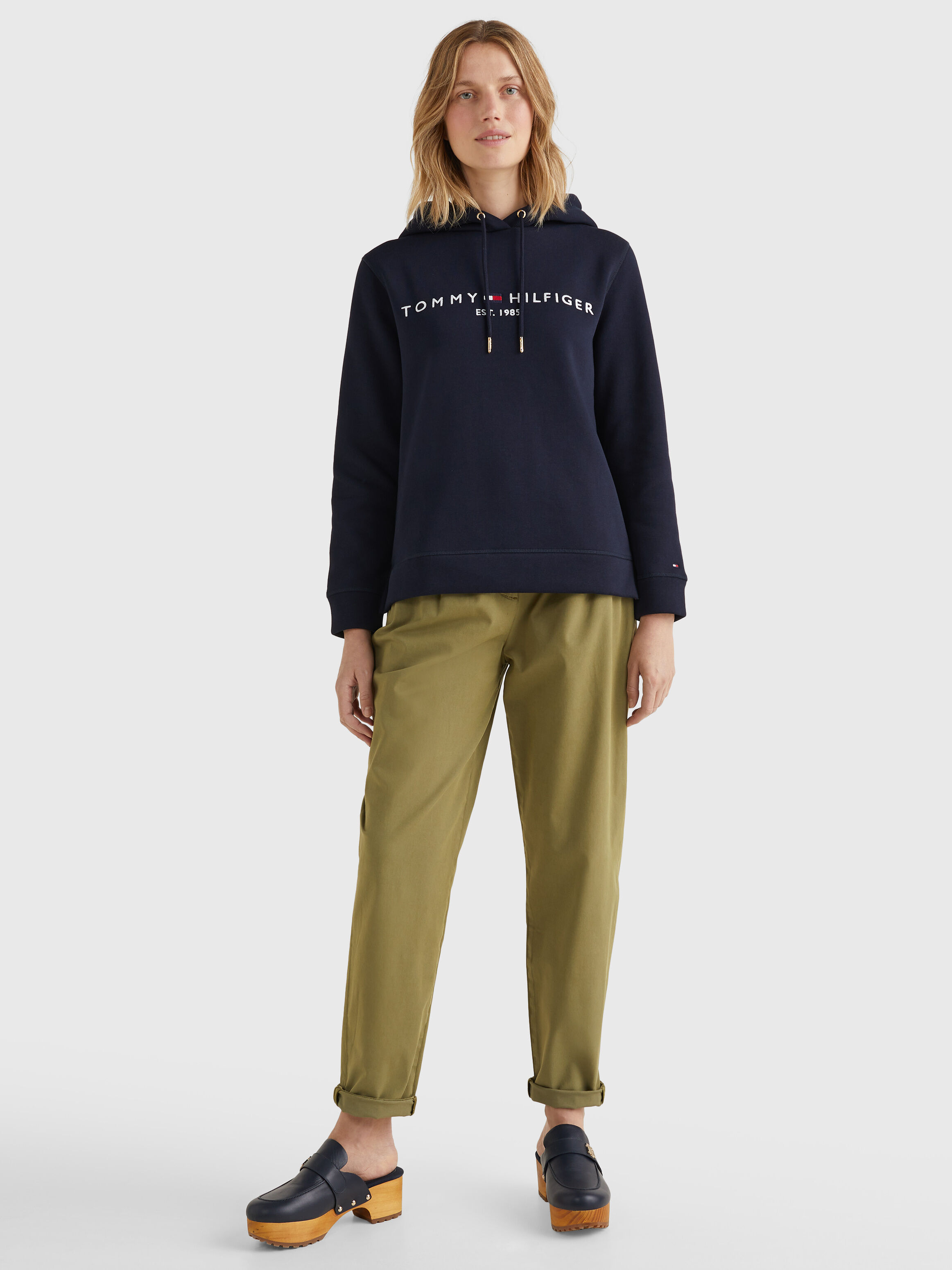Tommy hilfiger essential logo hoodie sale