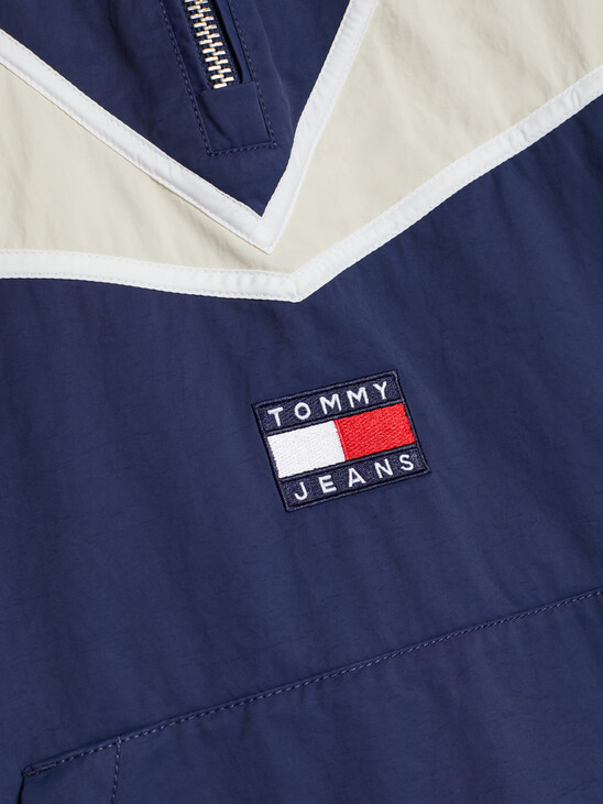 Tommy Jeans x Game Day Chicago Popover