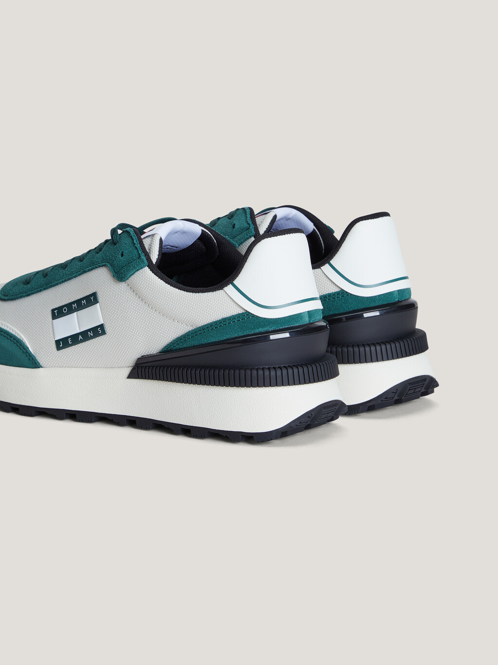 Essential Technical Runner Cleat Trainers, Timeless Teal, hi-res