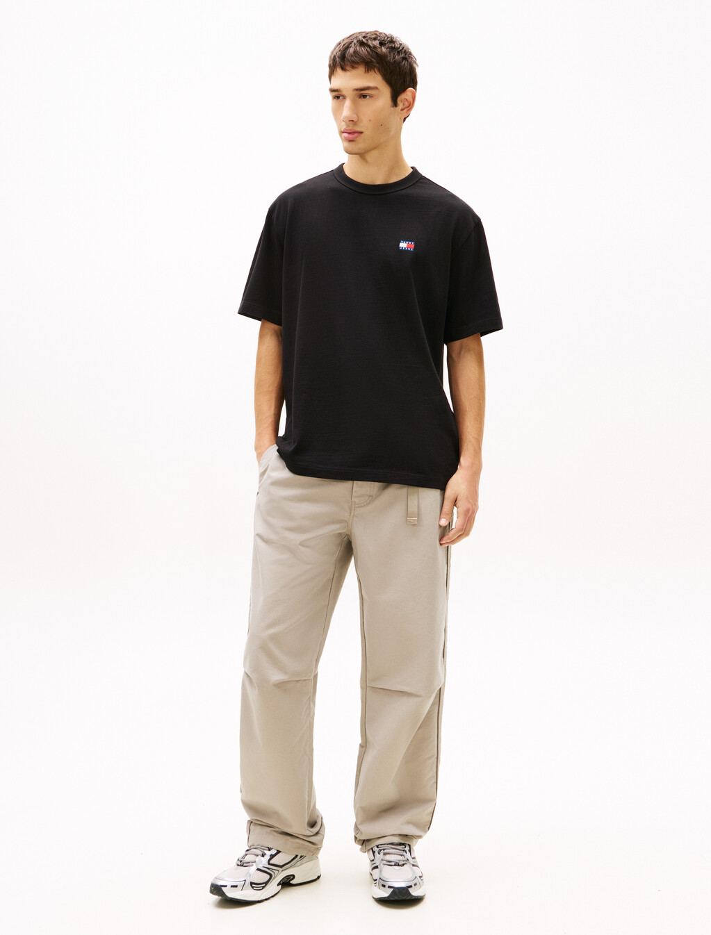 Logo Badge Relaxed Tee, Black, hi-res