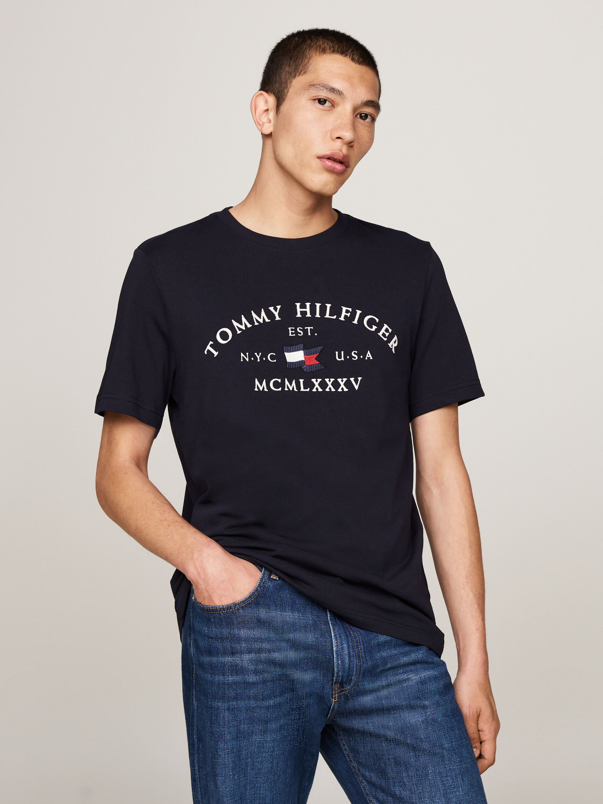 Harga t shirt tommy hilfiger outlet