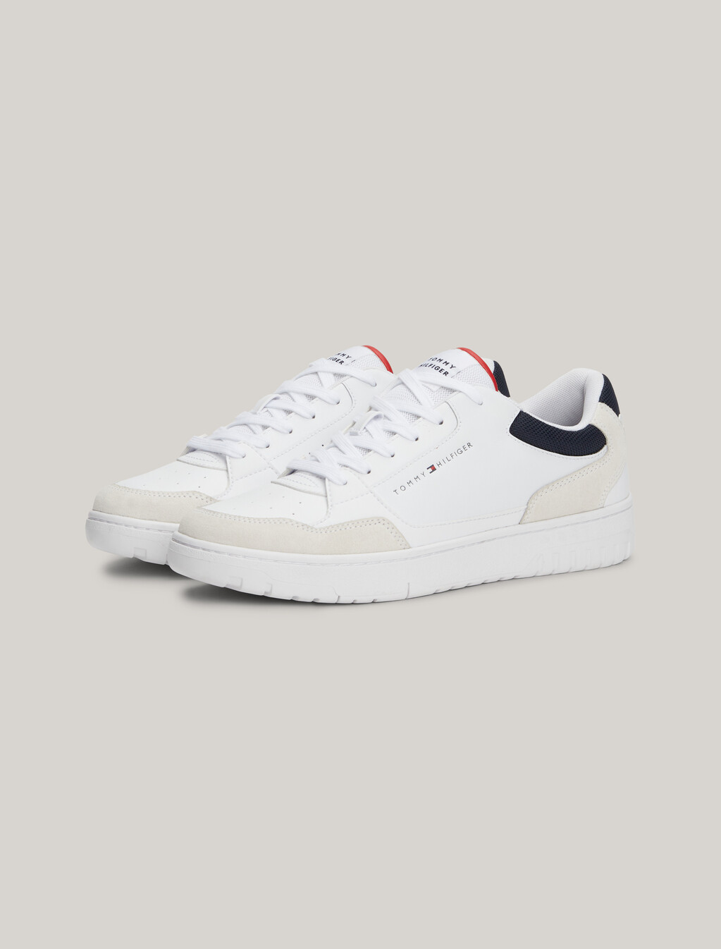 Essential Cleat Leather Basketball Trainers, White, hi-res