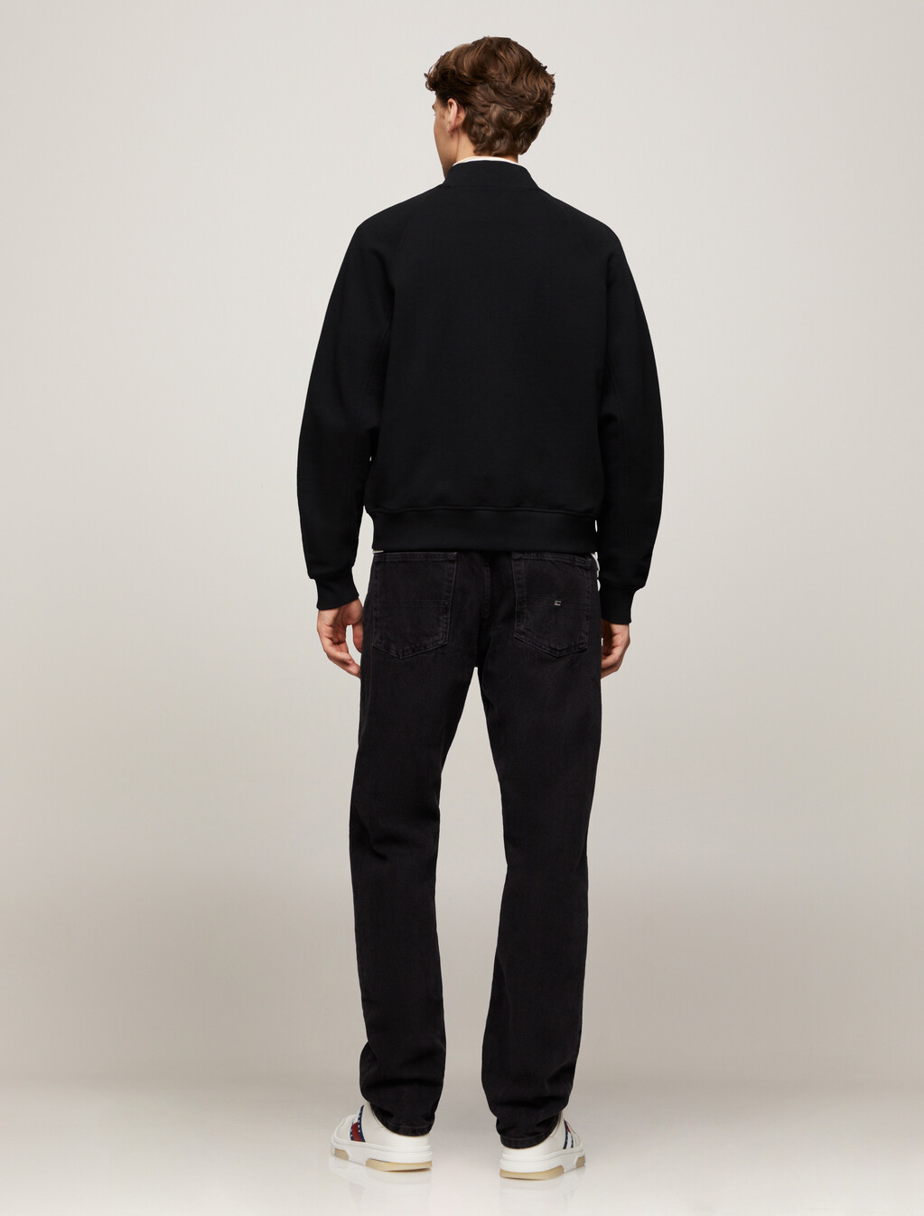 Tommy Crest Relaxed Bomber Jacket, Black, hi-res