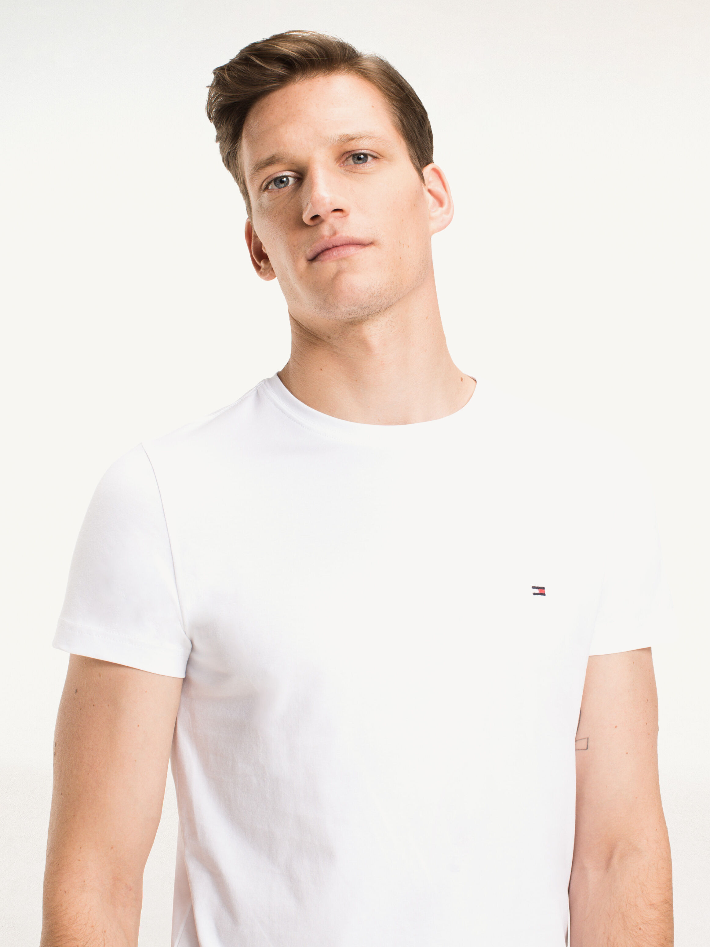 Tee tommy sales