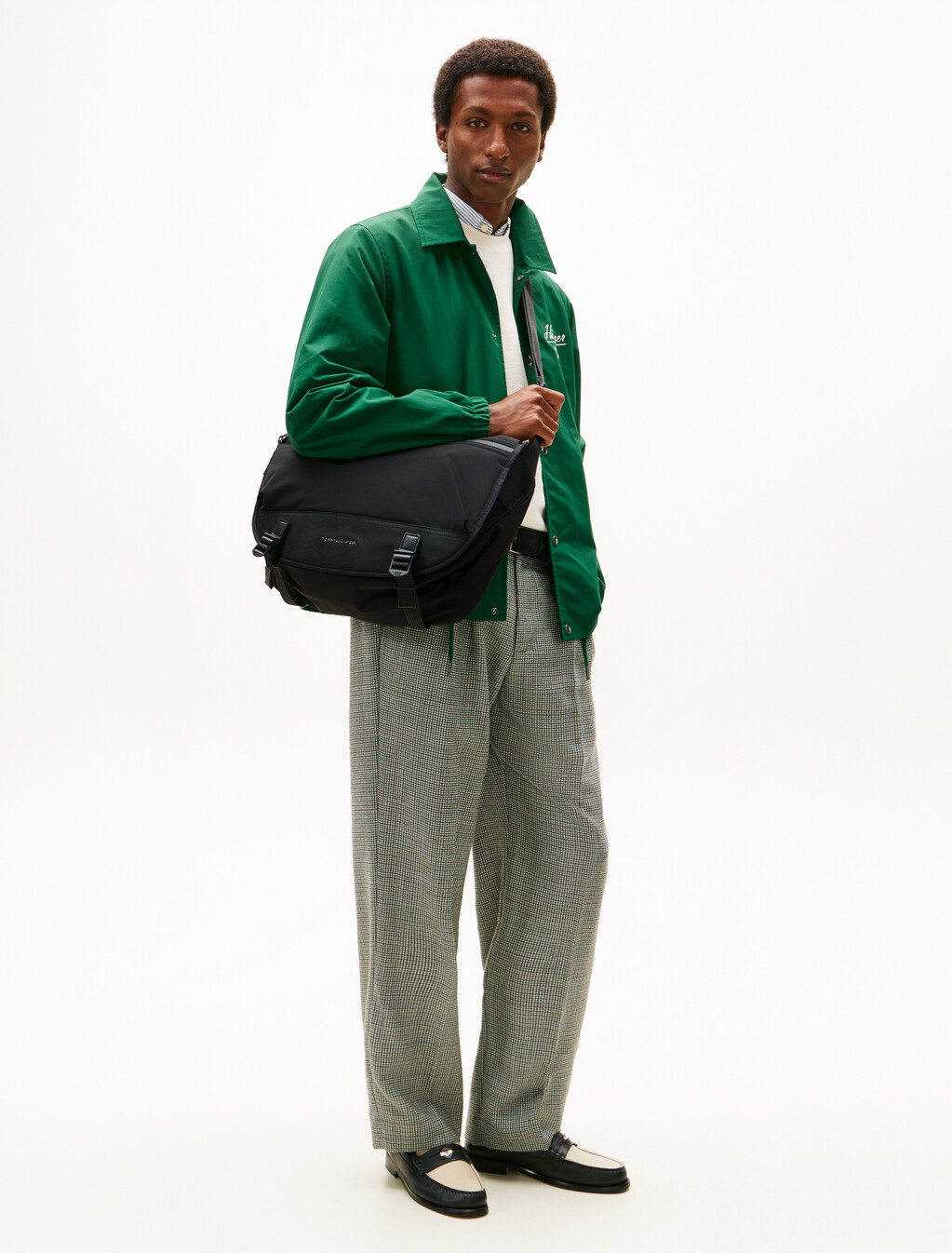 Textile Logo Flap Messenger Bag, Black, hi-res