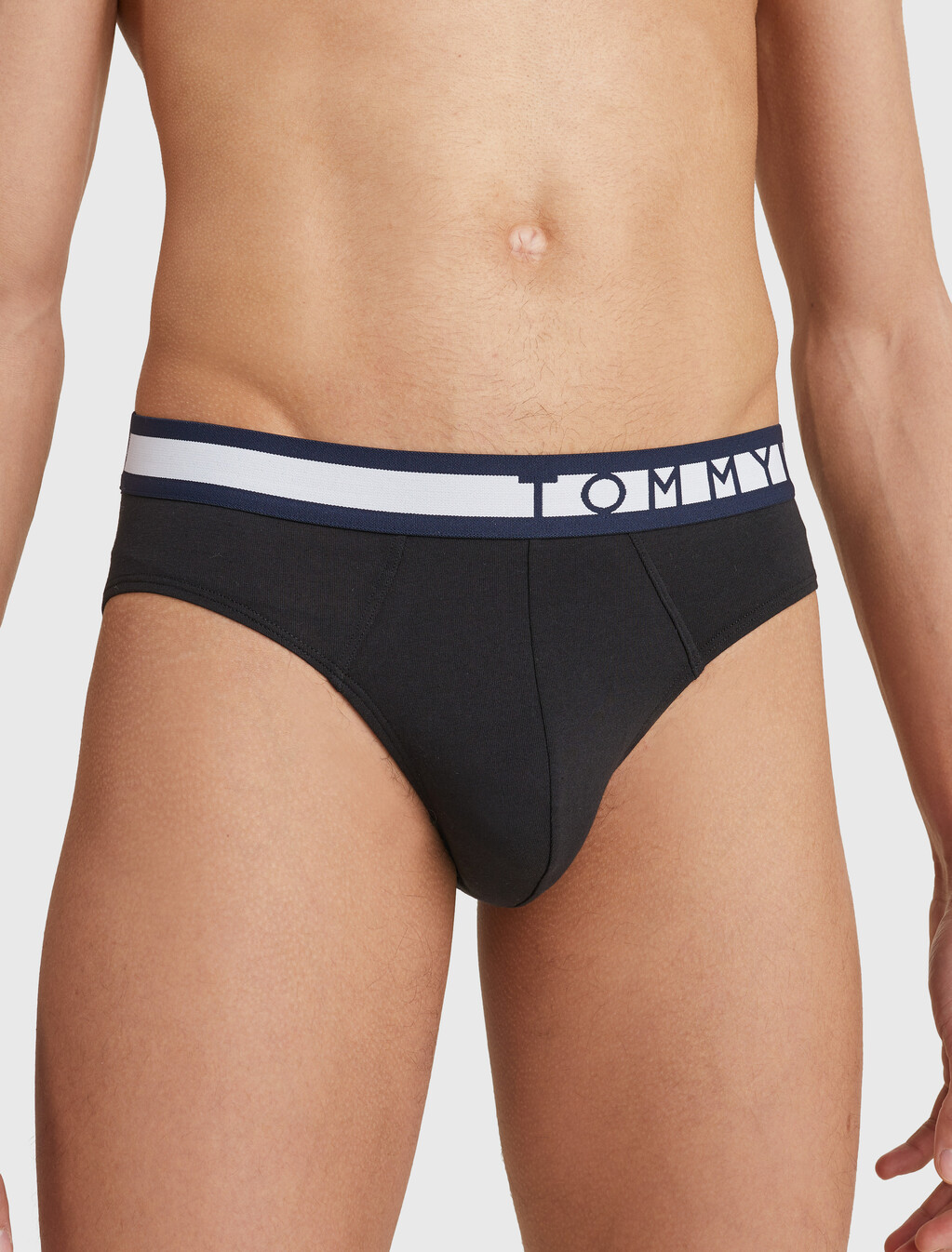 3-Pack Logo Waistband Briefs, PVHBLACK/PVHBLACK/PVHBLACK, hi-res