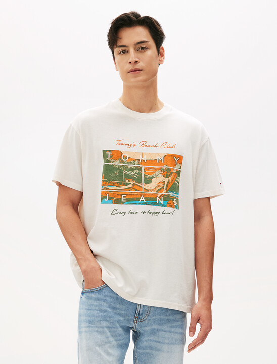 Relaxed Beach Club Graphic T-Shirt