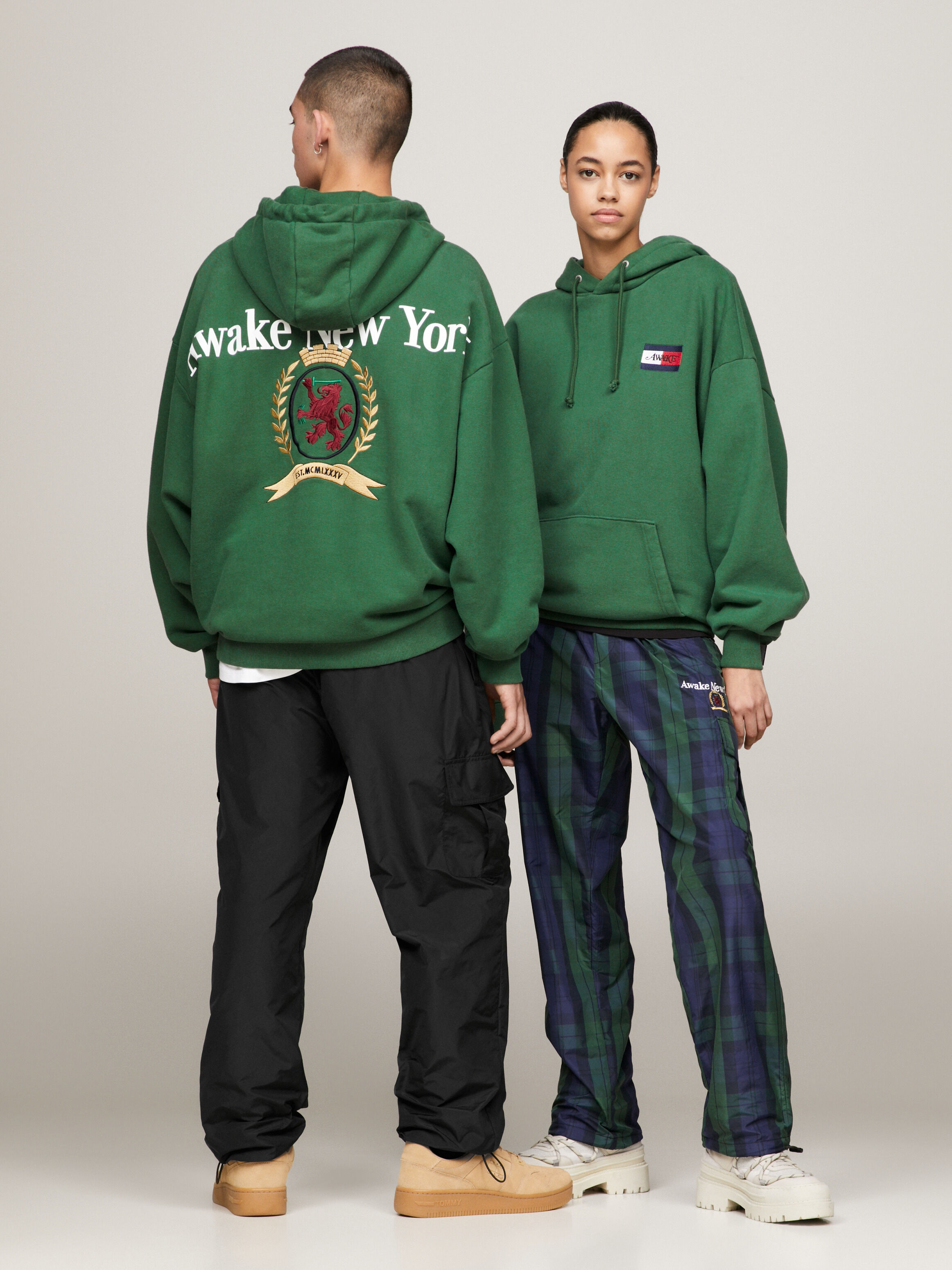 Tommy hilfiger hoodie and sweatpants on sale