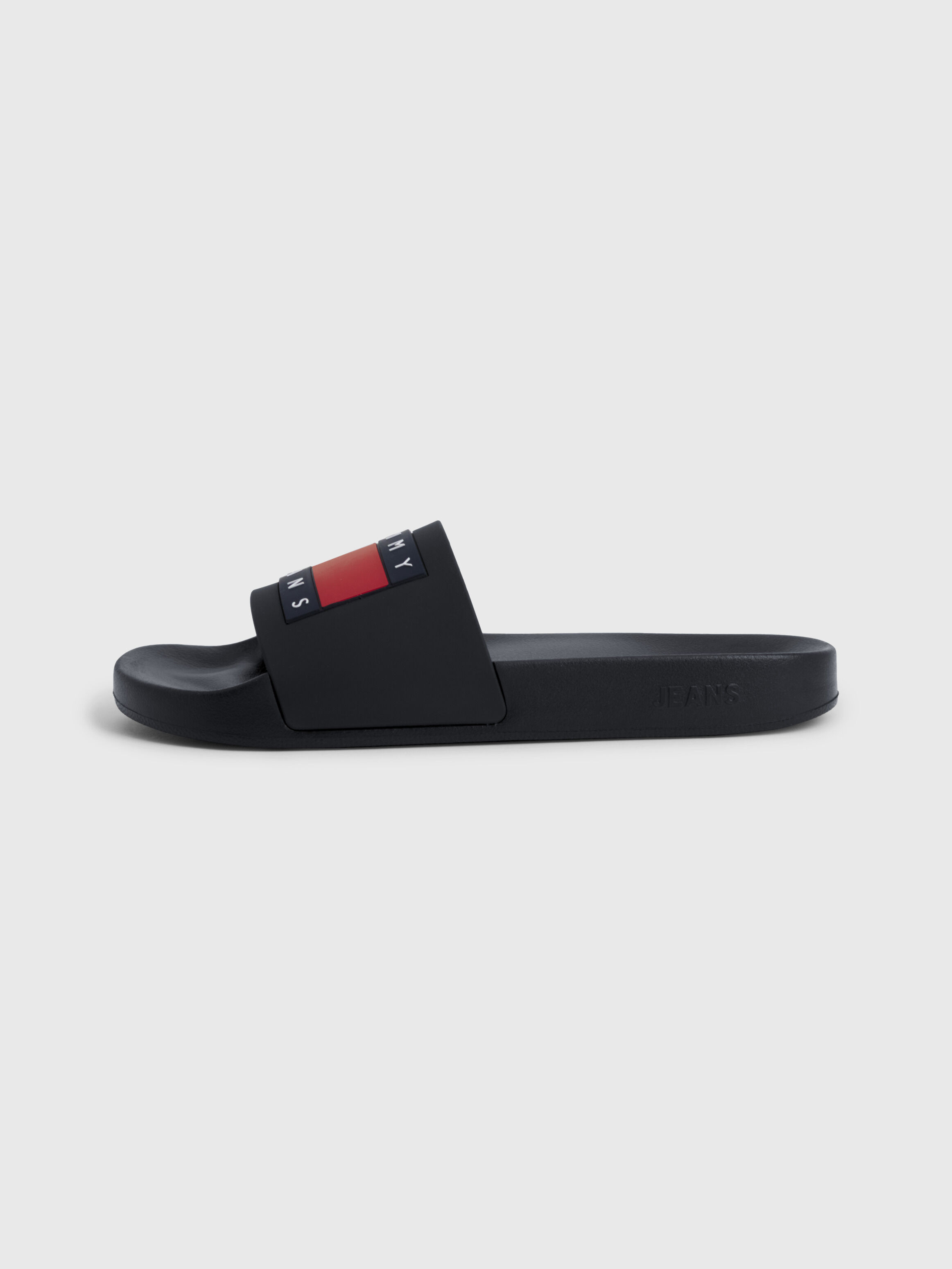 Tommy hilfiger sliders footasylum outlet