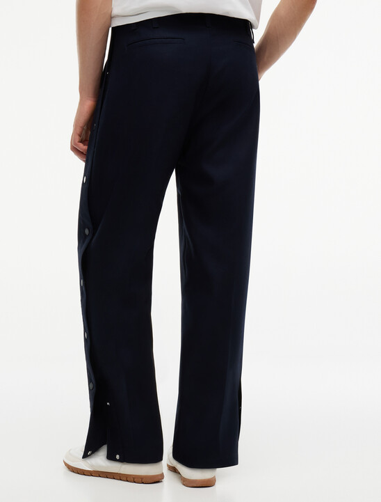 Relaxed Chinos