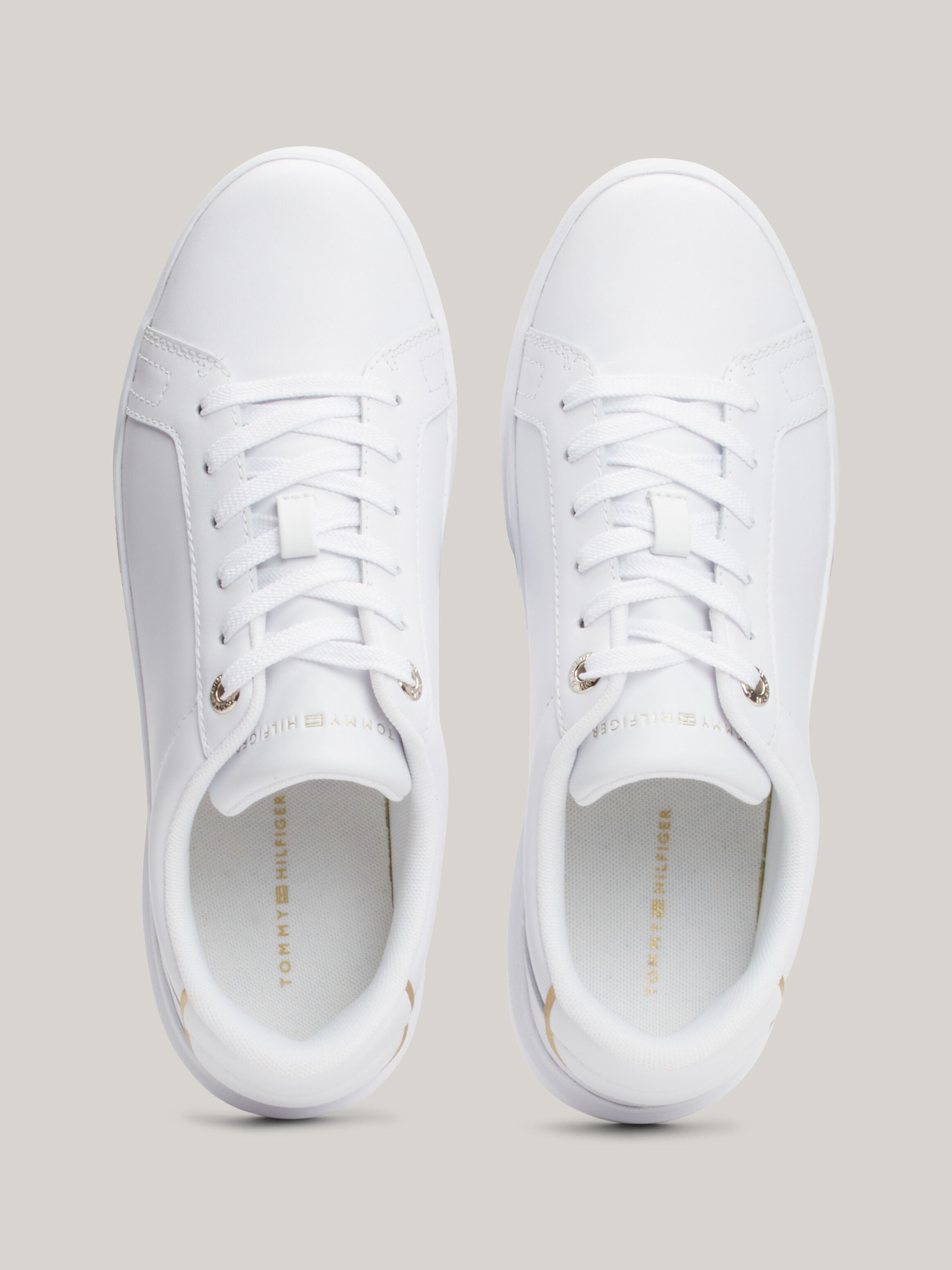 Tommy hilfiger metallic sale city trainer