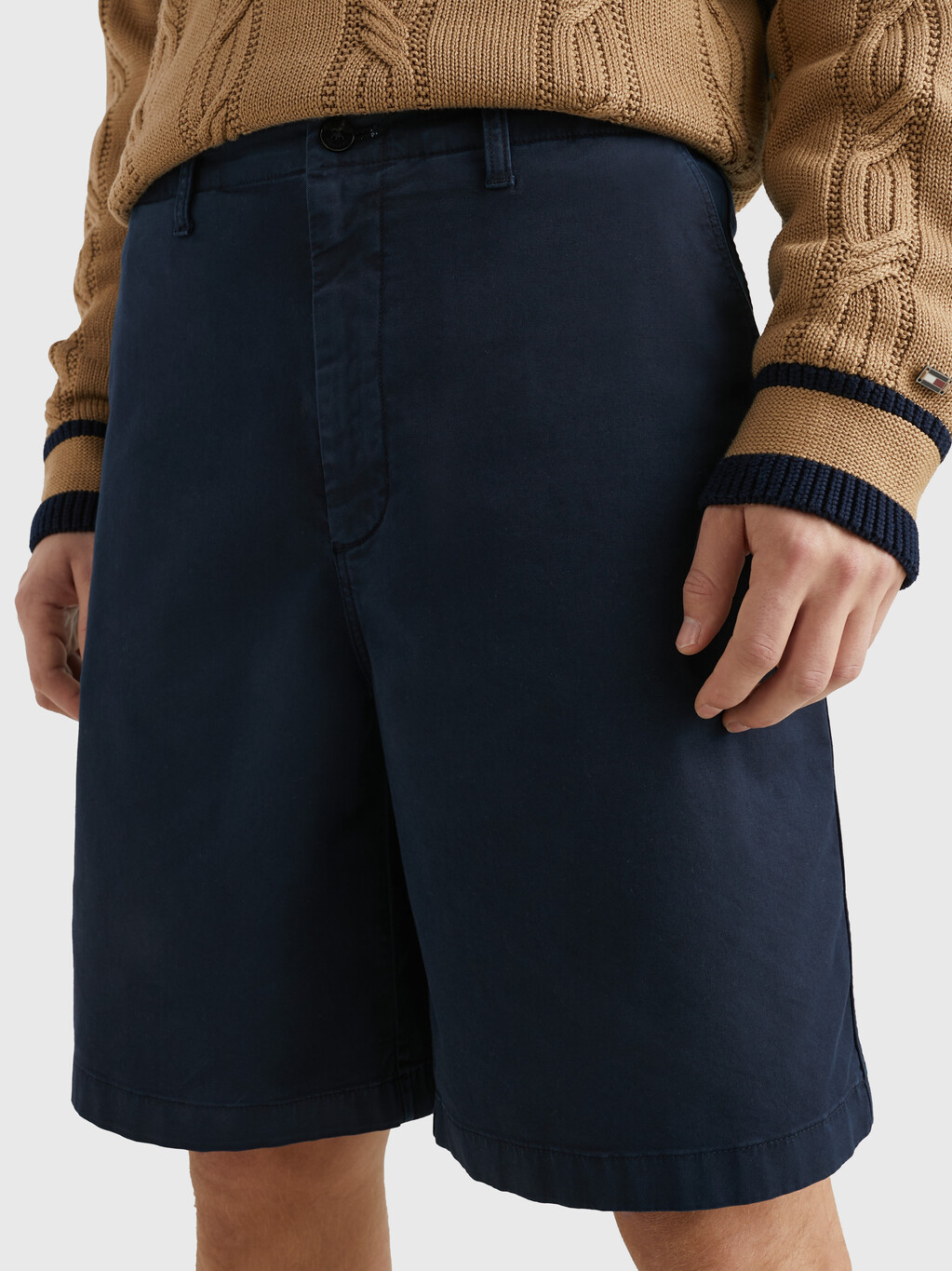 Garment-Dyed Gabardine Wide Leg Bermuda Shorts | blue | Tommy Hilfiger ...