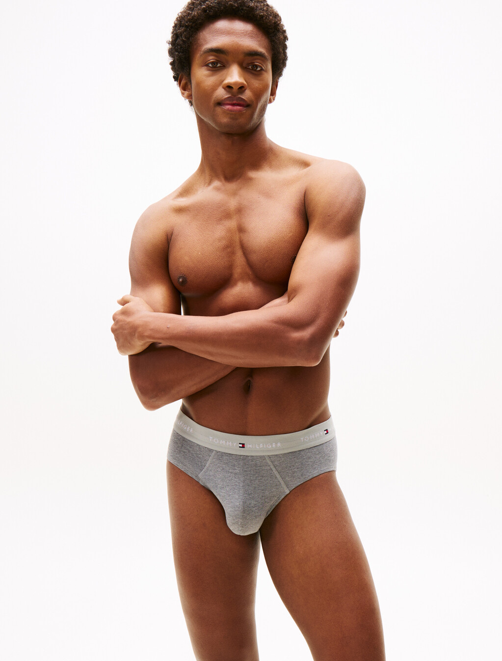 3-Pack Signature Logo Waistband Briefs, Mid Hthr/ Blck/ Th Wht, hi-res