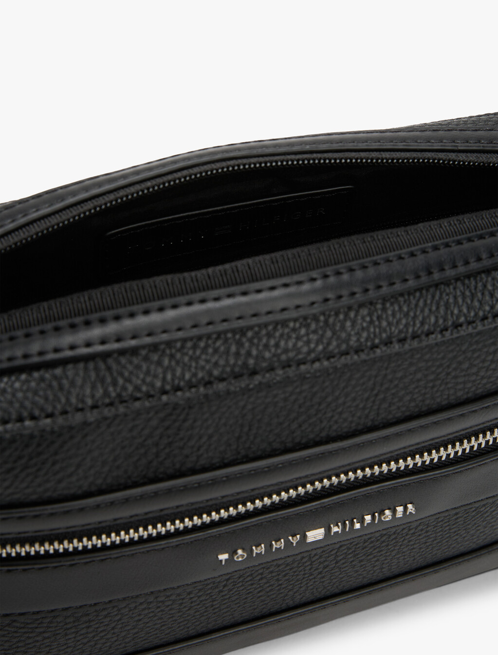 Pebble Grain Double Zip Messenger Bag, Black, hi-res