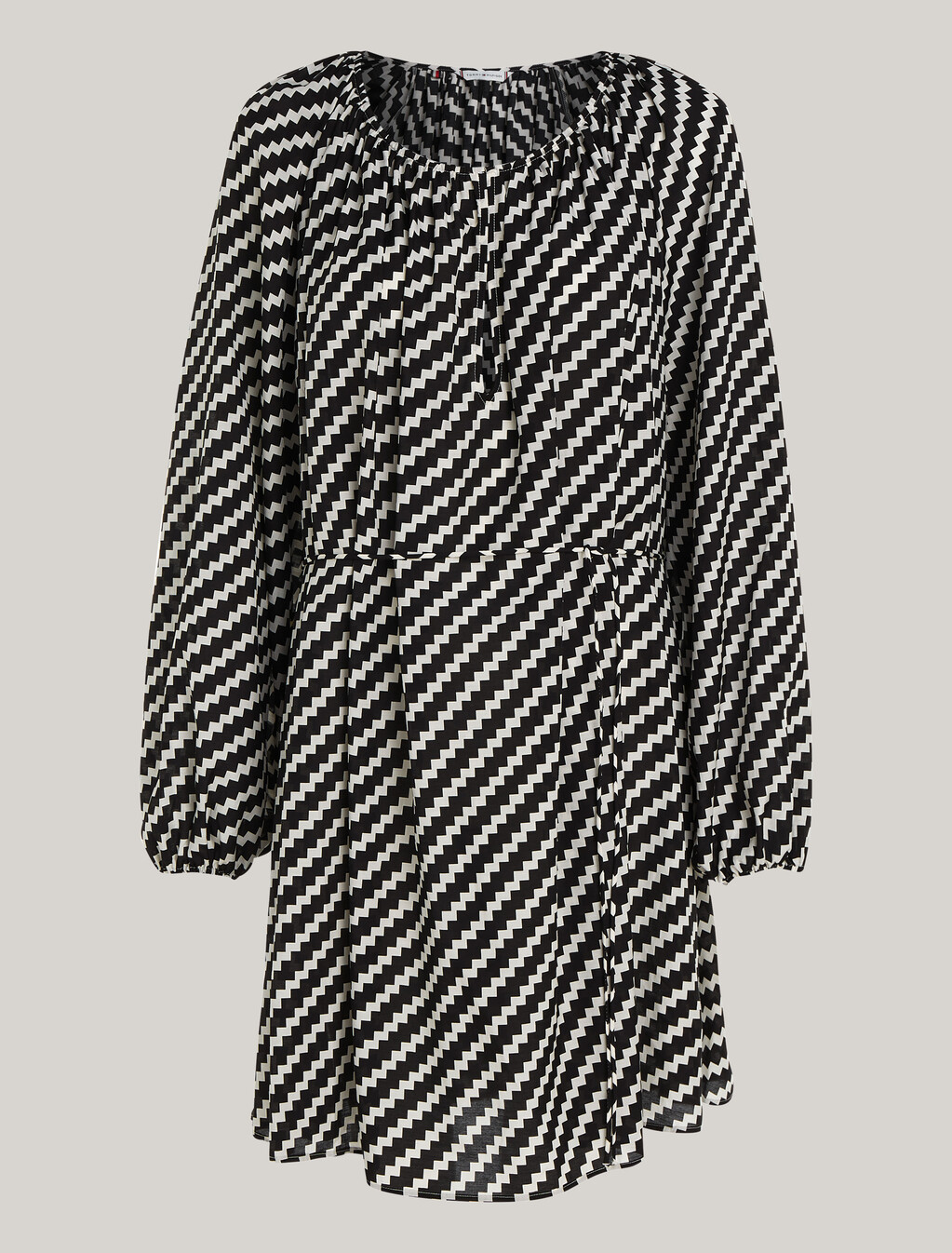 Jagged Print Oversized Knee Length Dress, Zig Zag Print/ Whte Base, hi-res