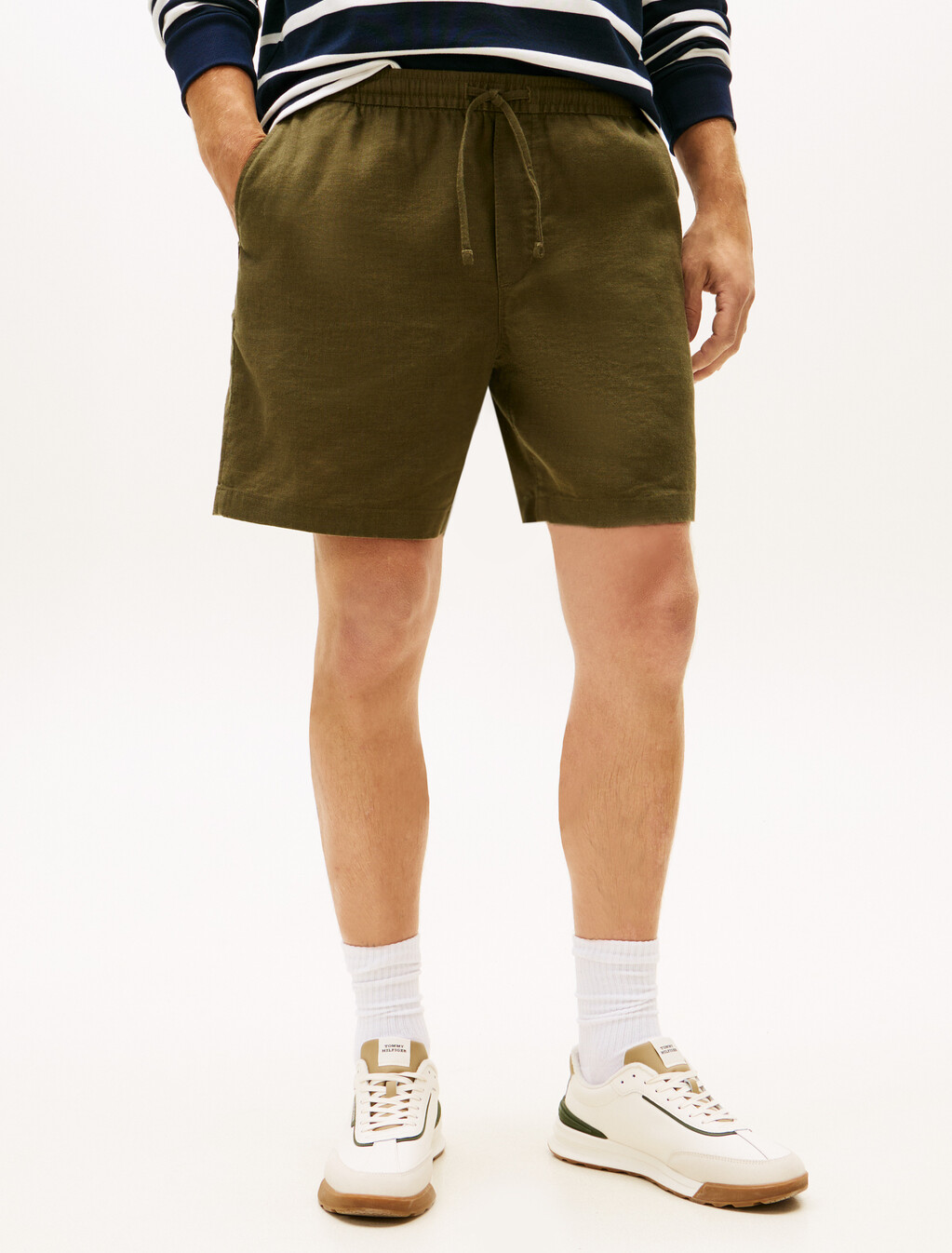 Mercer Pull On Linen Short, Army Green, hi-res