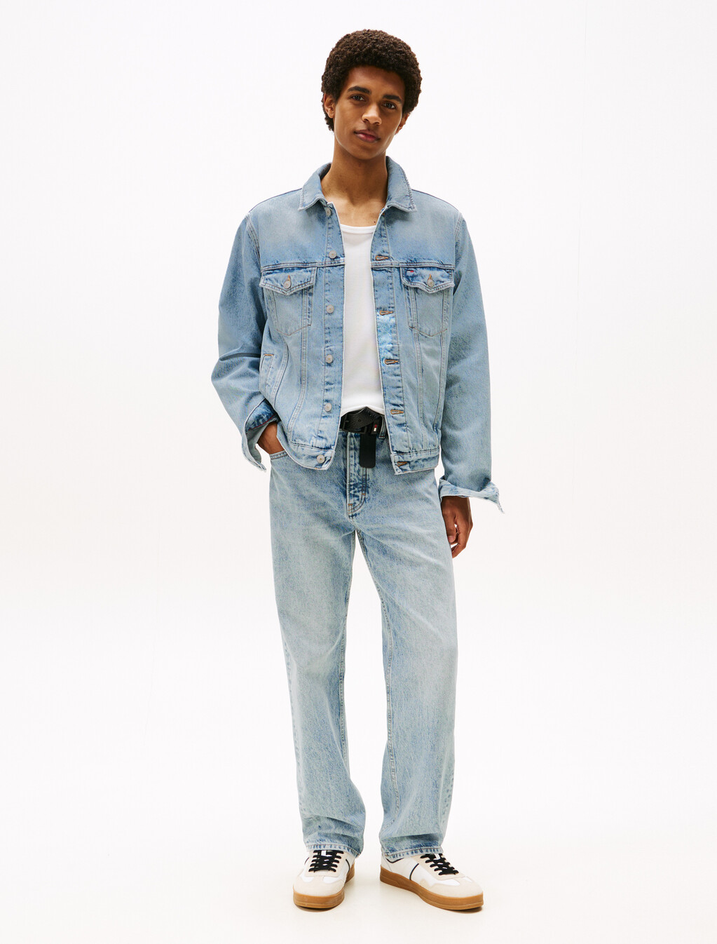 Tommy Flag Denim Trucker Jacket, Denim Mid Light Blue, hi-res