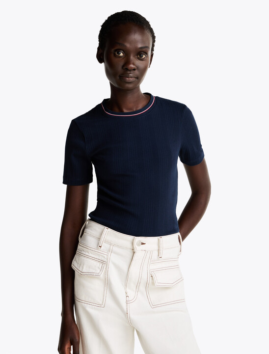 Rib-Knit Contrast Collar Slim T-Shirt