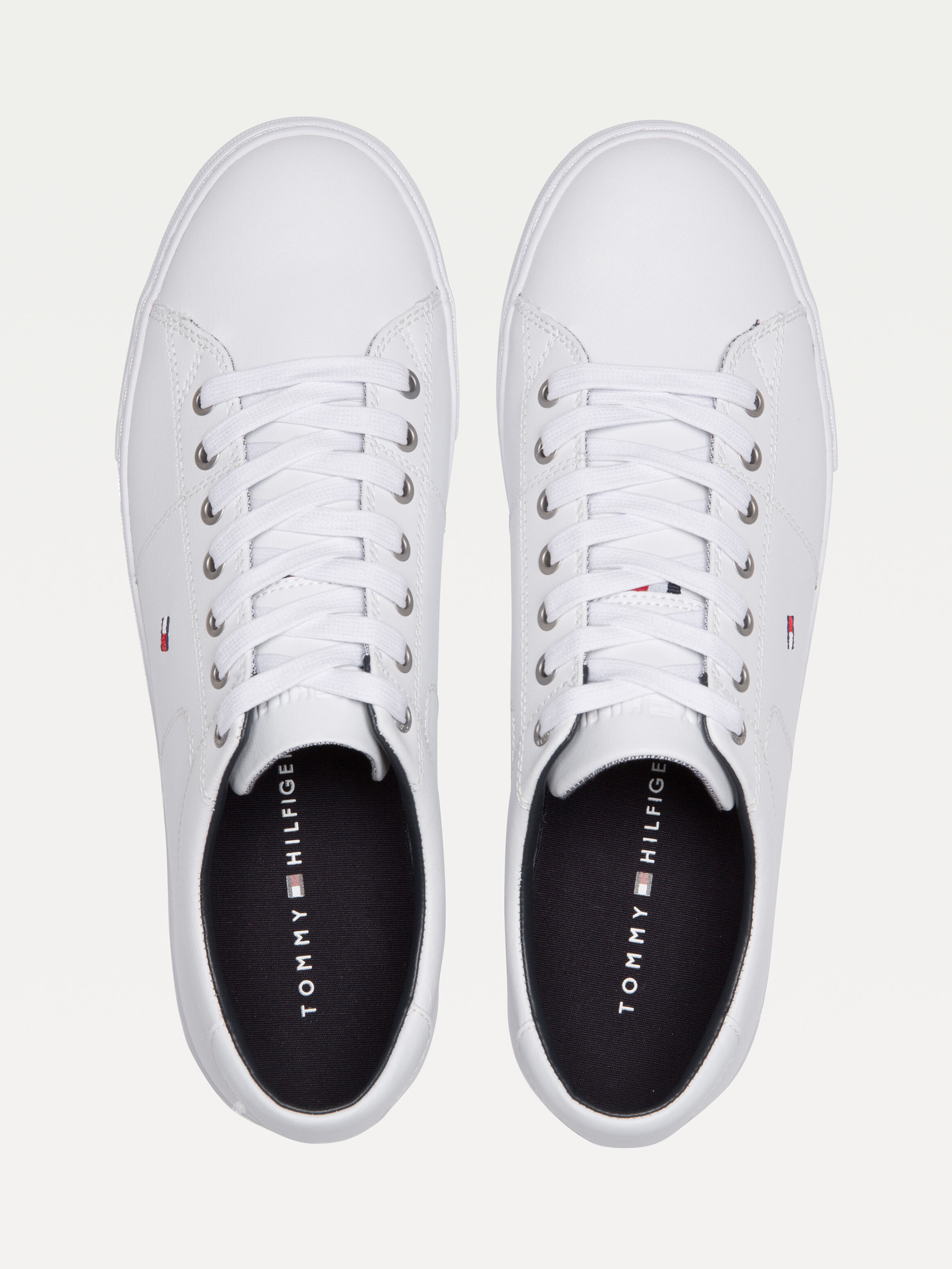 Essential leather cheap sneaker tommy hilfiger