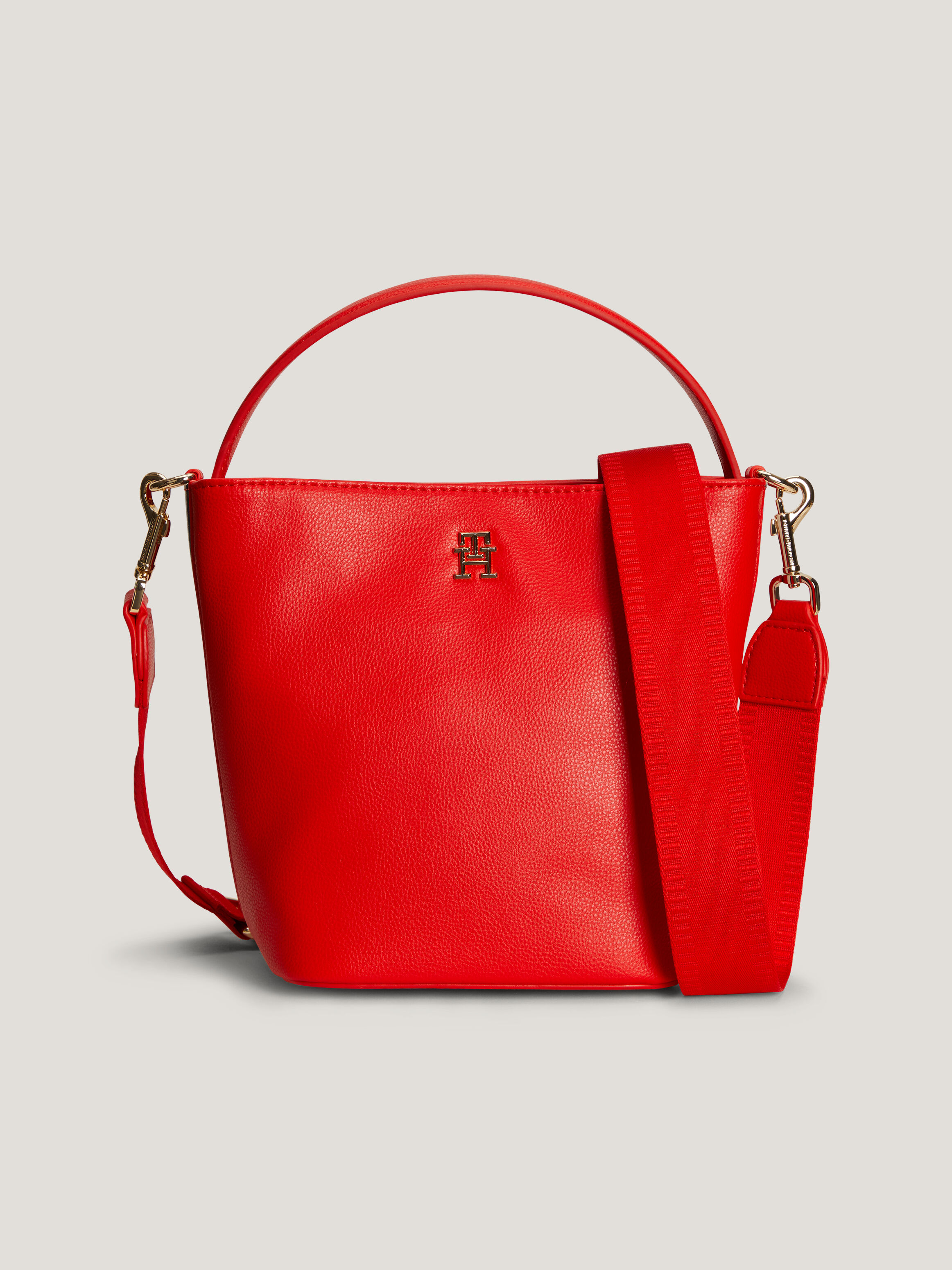 Red tommy deals hilfiger handbag