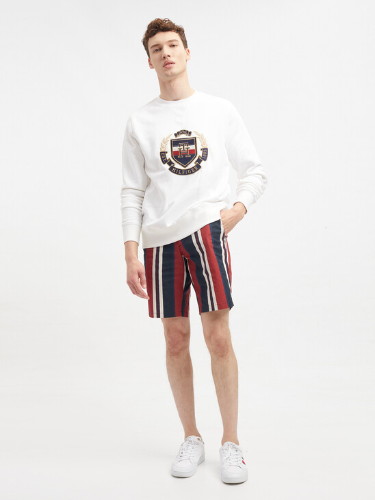 ICONS CREST SWEATSHIRT