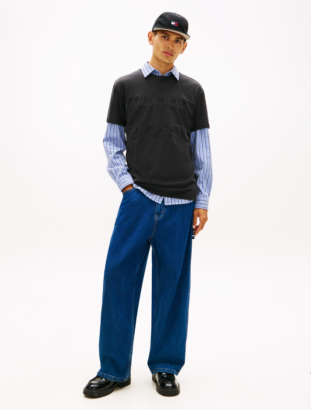 Tonal Logo Insert Regular T-Shirt, Black, hi-res