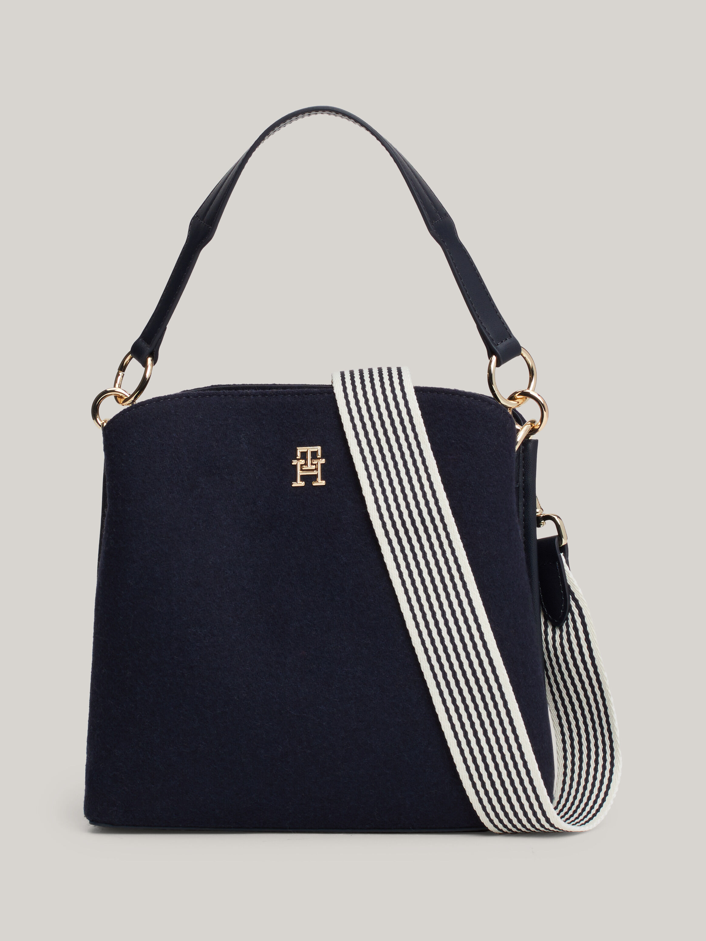 Bucket bag malaysia sales