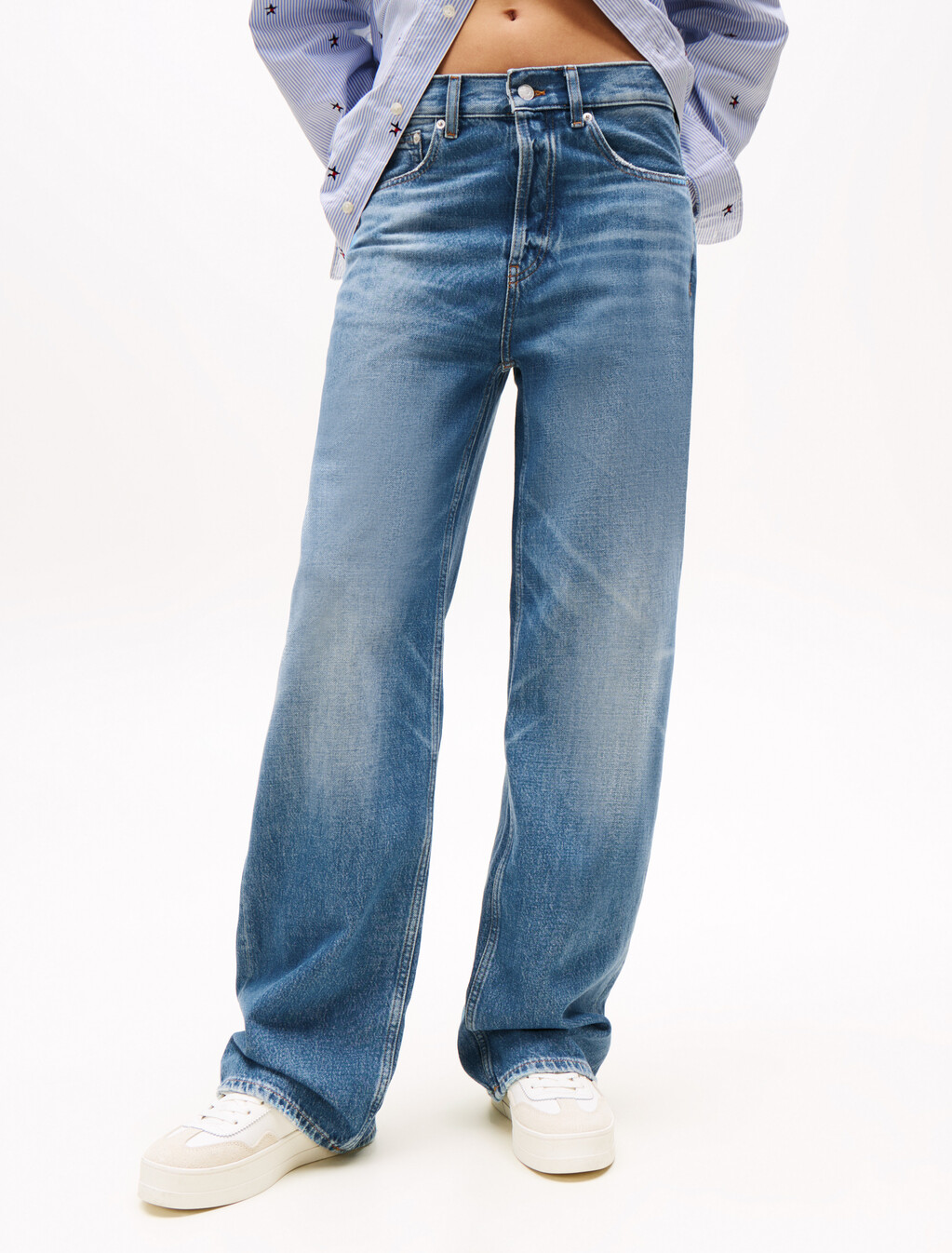 Tommy Girl Low Rise Relaxed Jeans, Indigo Wash, hi-res