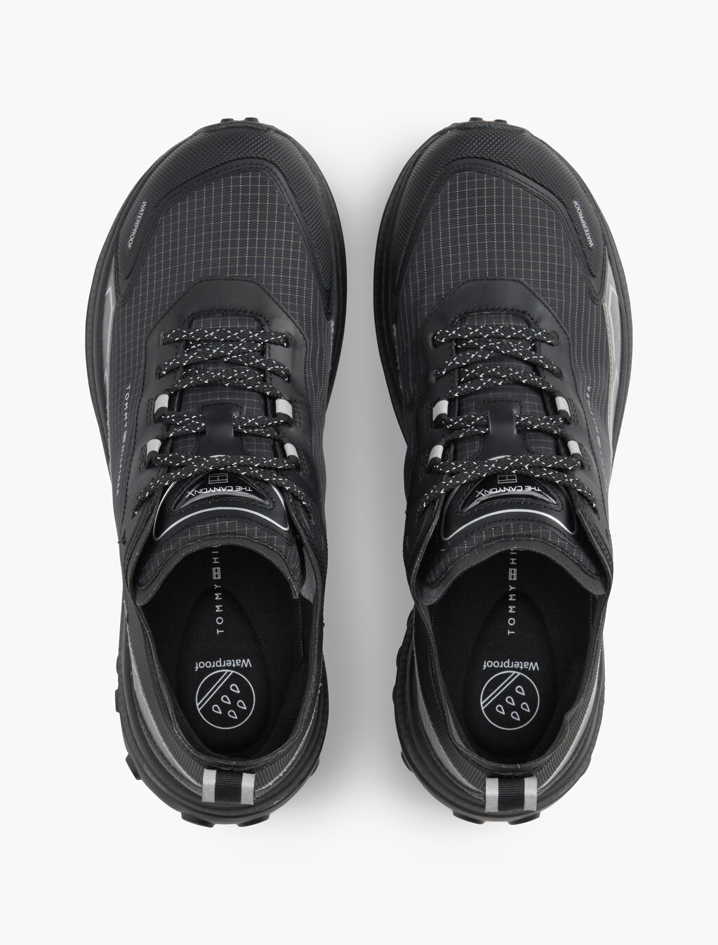 Outdoor Waterproof Non-Slip Trainers, Black, hi-res