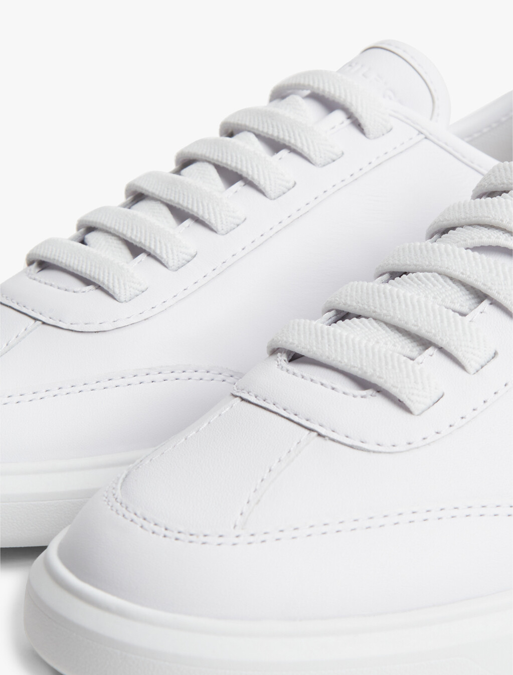 Logo Lightweight Leather Court Trainers, White/Space Blue, hi-res