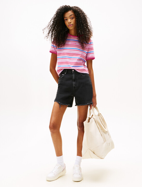 Regular Script Border T-shirt
