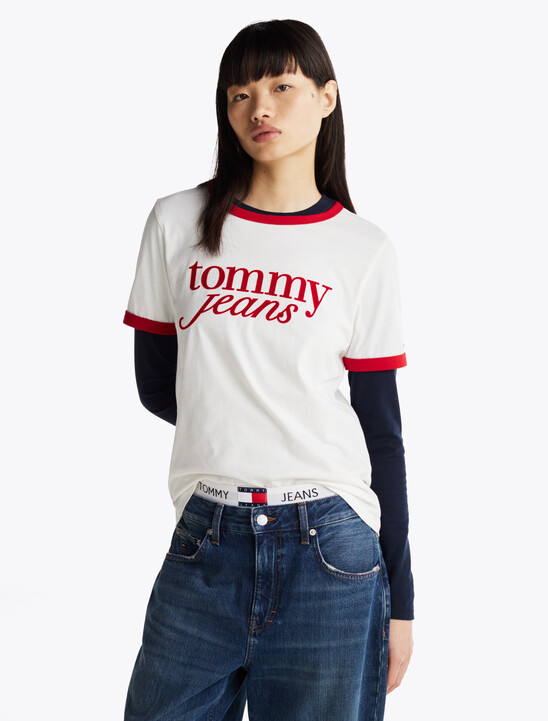 Contrast Logo Relaxed T-Shirt