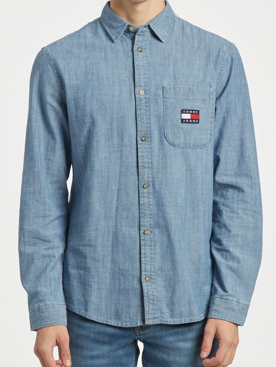 CHAMBRAY BADGE SHIRT