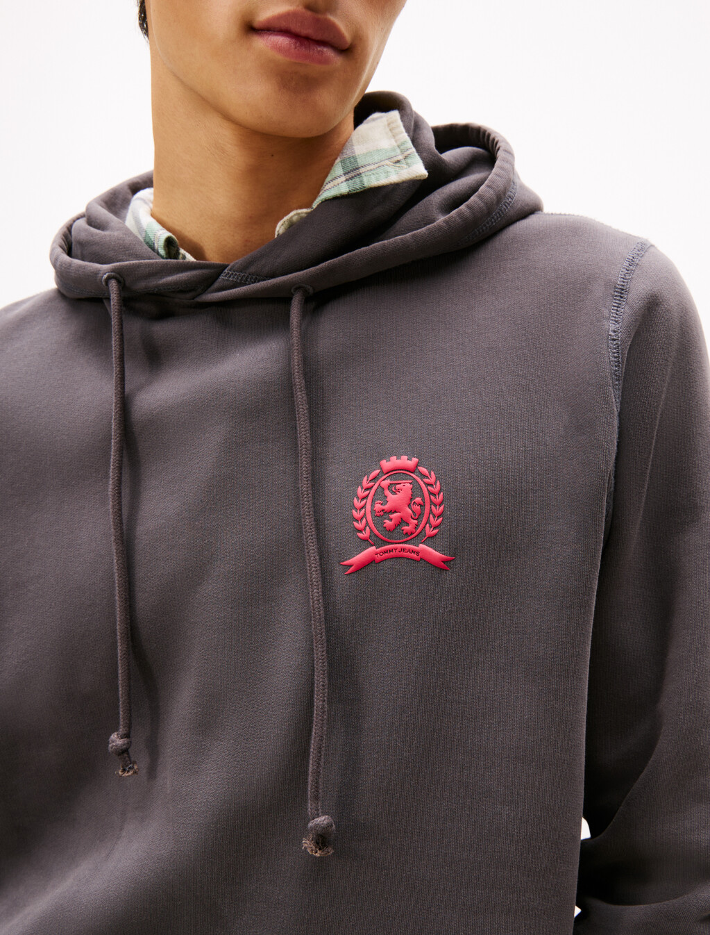 Heritage Crest Back Logo Hoody, Washed Black, hi-res