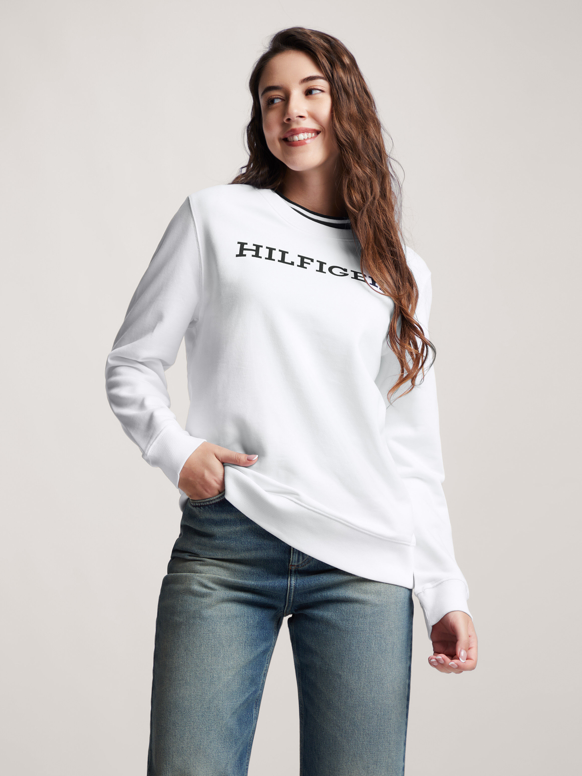 Tommy hilfiger sweatshirt hotsell women sale