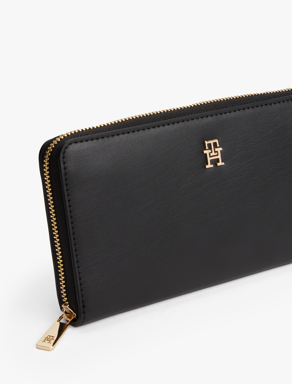 Hilfiger Icon Zip-Around Wallet, Black, hi-res