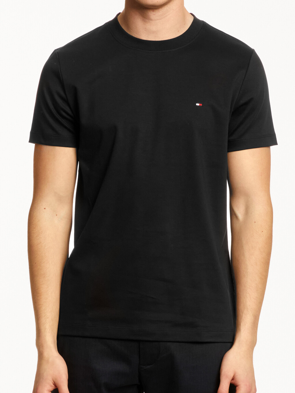 Flag Interlock T-Shirt | black | Tommy Hilfiger Malaysia