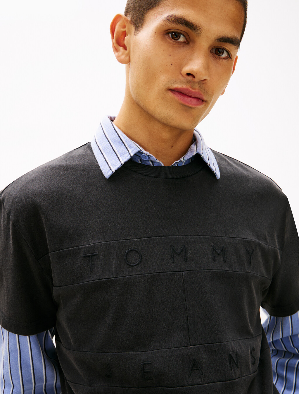 Tonal Logo Insert Regular T-Shirt, Black, hi-res