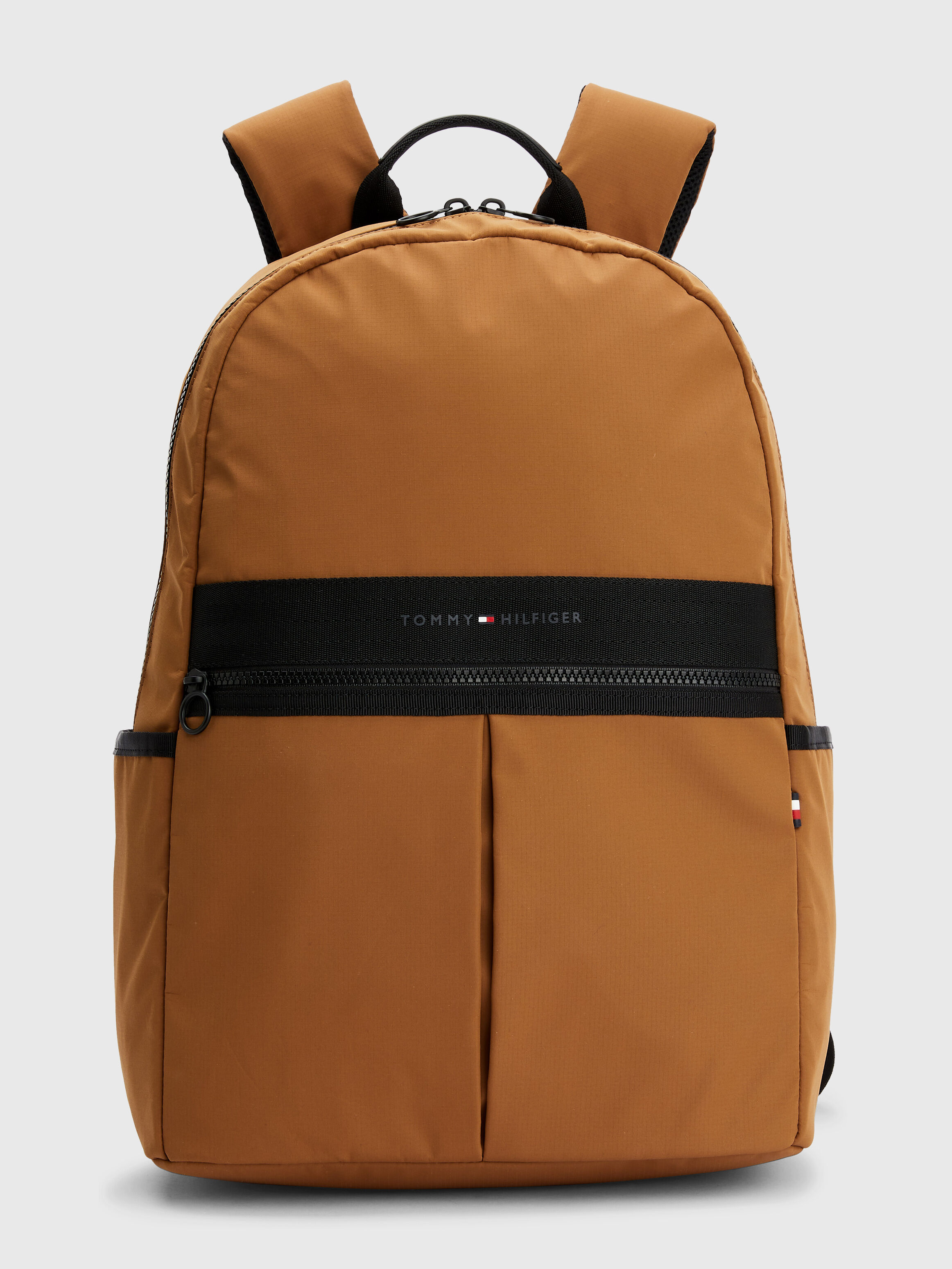 ZIPPED POCKET BACKPACK | brown | Tommy