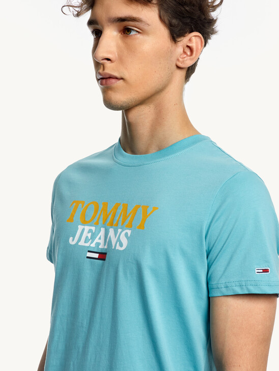TOMMY JEANS LOGO GRAPHIC T-SHIRT