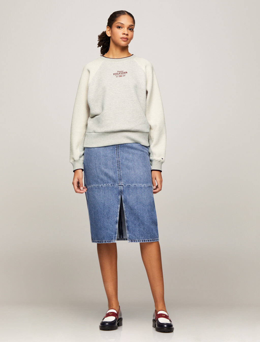 Texture Logo Sweatshirt, White Dove Heather, hi-res