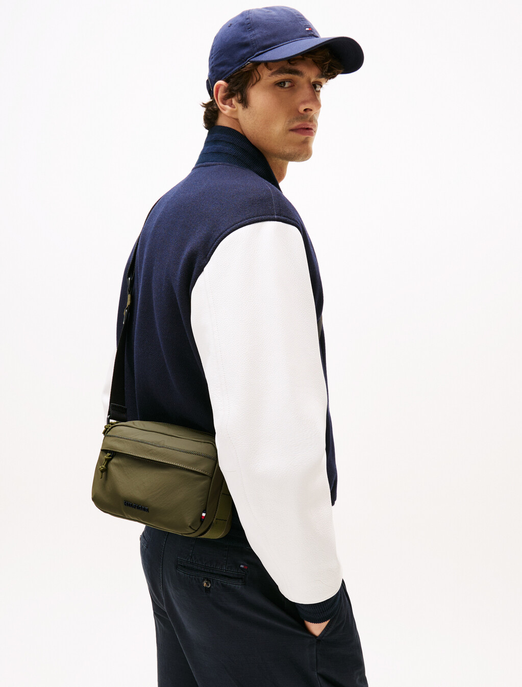 Textured Logo Reporter Bag, Army Green, hi-res