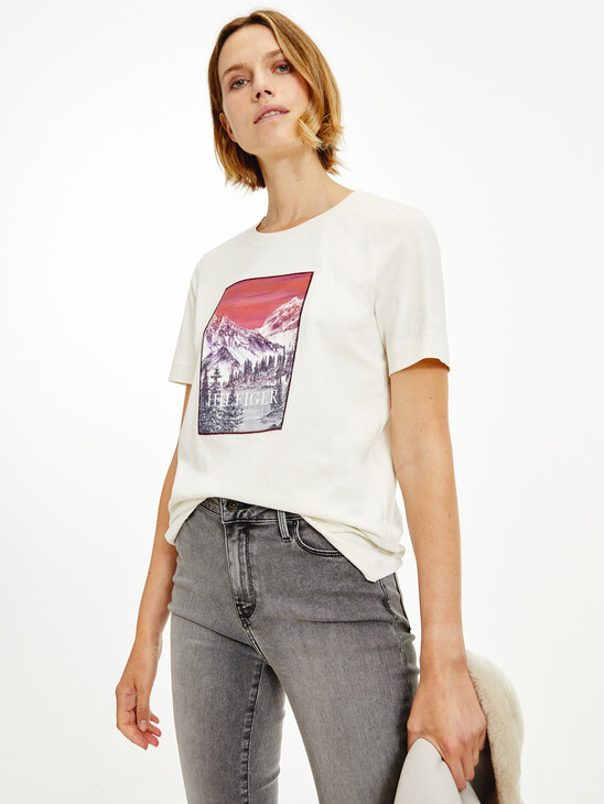 Tommy Icons Landscape Logo T-Shirt Tommy Icons Landscape Logo T-Shirt