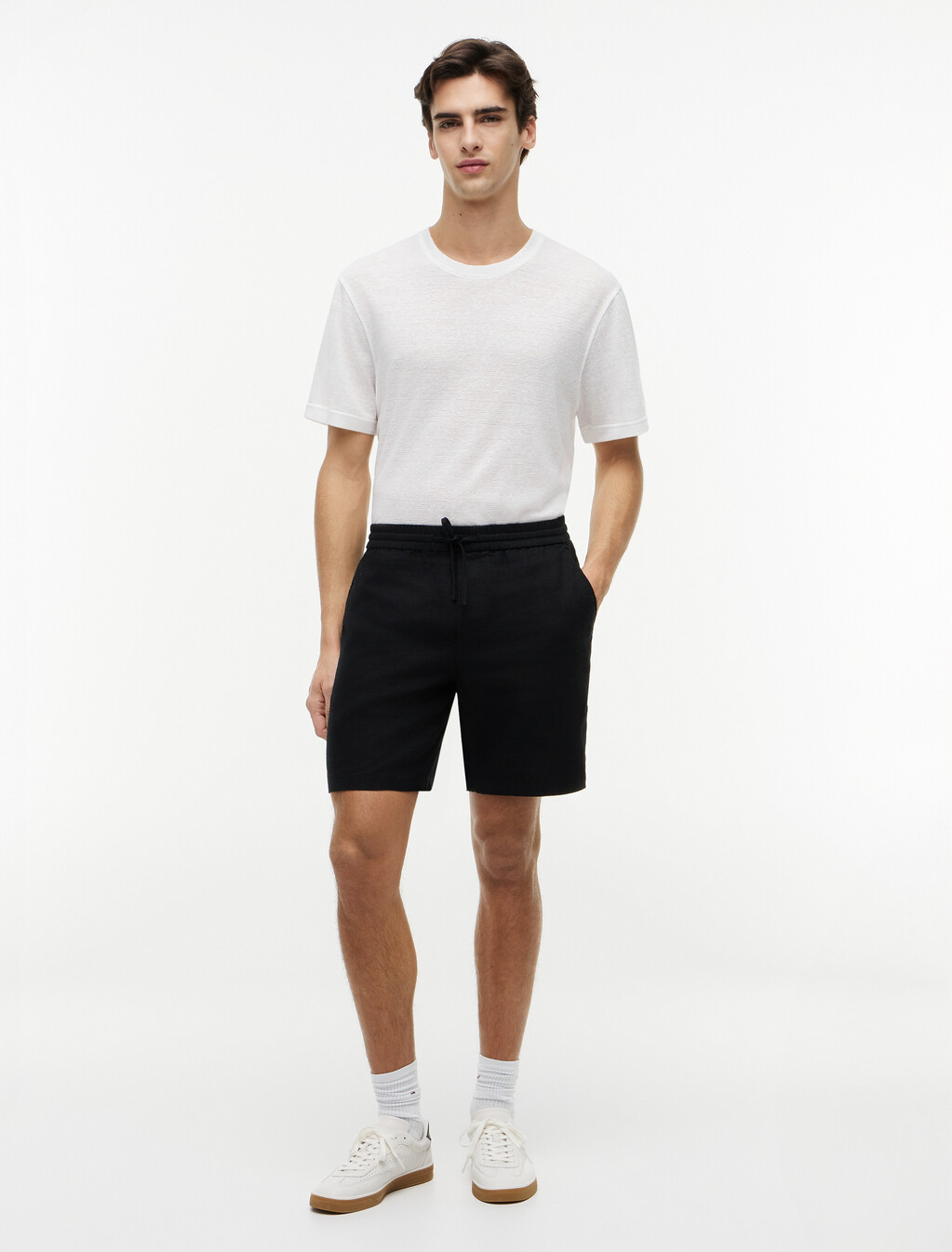 Dover Linen Blend 8" Inseam Chino Shorts, Black, hi-res